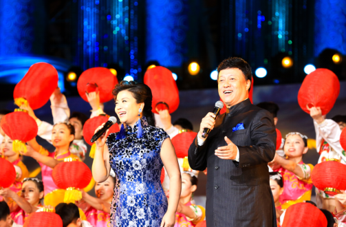 我國著名歌唱家張也、呂繼宏